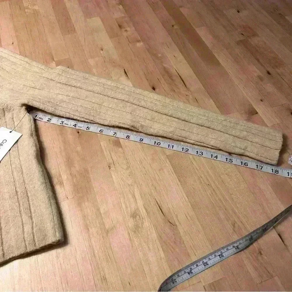 Calvin Klein Jeans Cropped Sweater - Picture 4 of 9